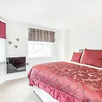 Nyaraló The Kings *